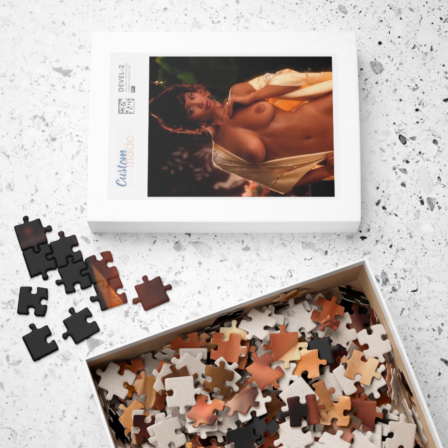 Puzzle (110, 252, 500, 1014-piece) Playboy Playmate June 1982 Lourdes Estores