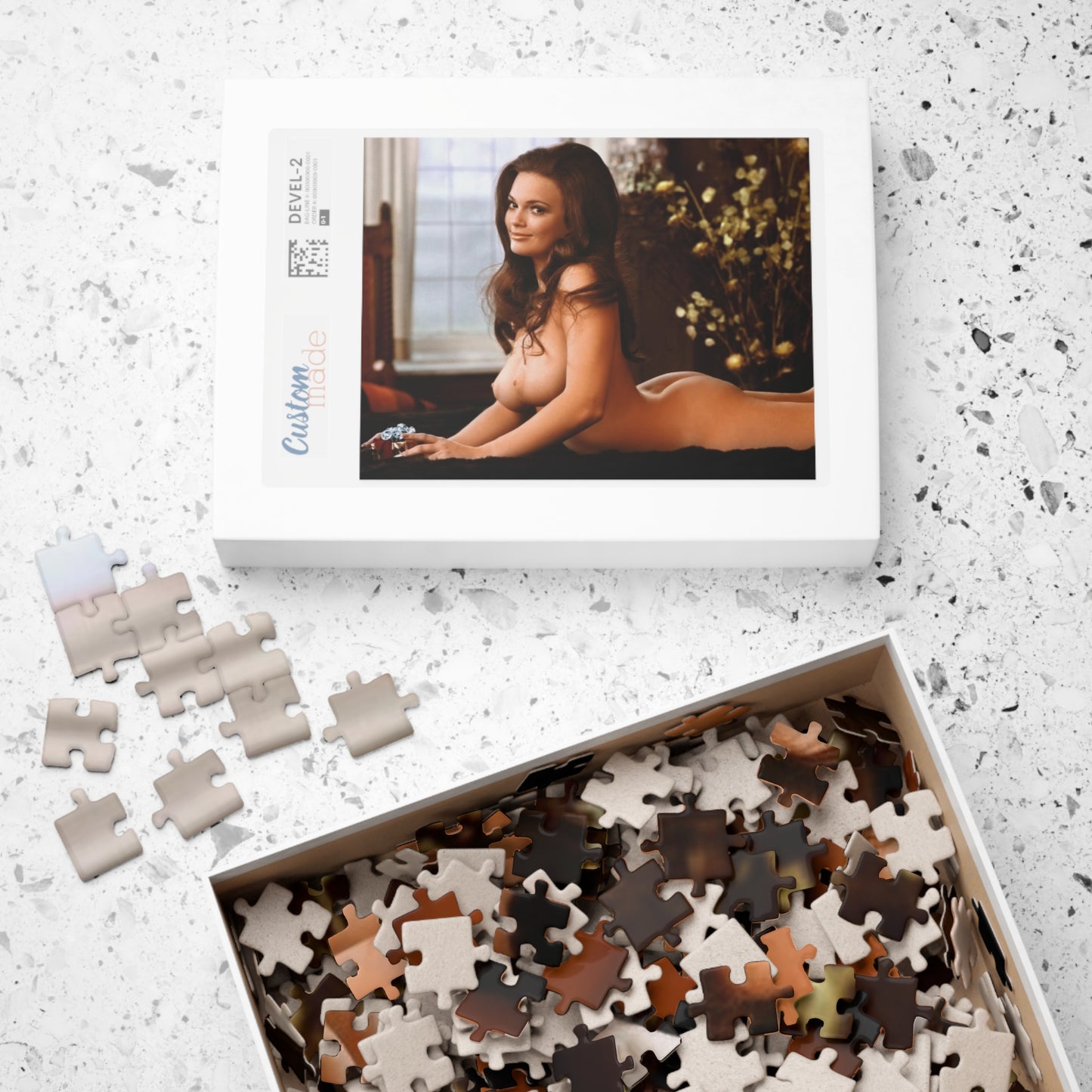 Puzzle (110, 252, 500, 1014-piece) Playboy Playmate December 1970 Carol Imhof