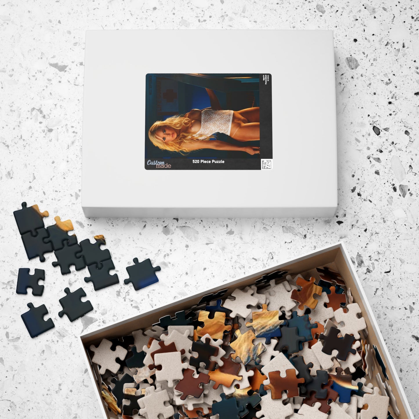 Puzzle (110, 252, 500, 1014-piece) Playmate September 2011 Tiffany Toth