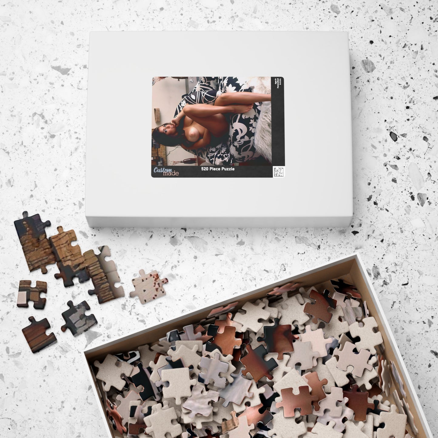 Puzzle (110, 252, 500, 1014-piece) Playboy Playmate Cynthia Myers nude