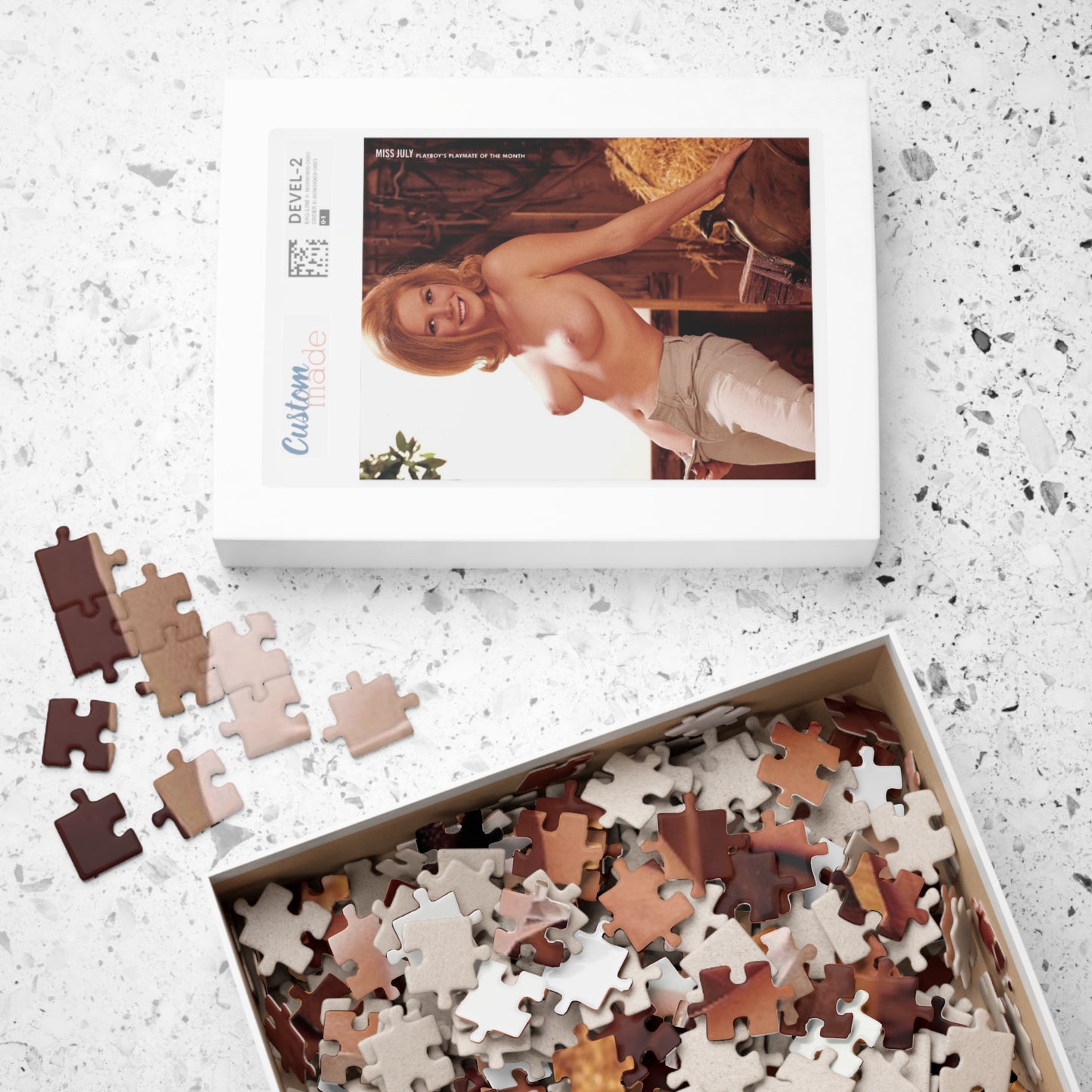 Puzzle (110, 252, 500, 1014-piece) Playboy Playmate July 1964 Melba Ogle