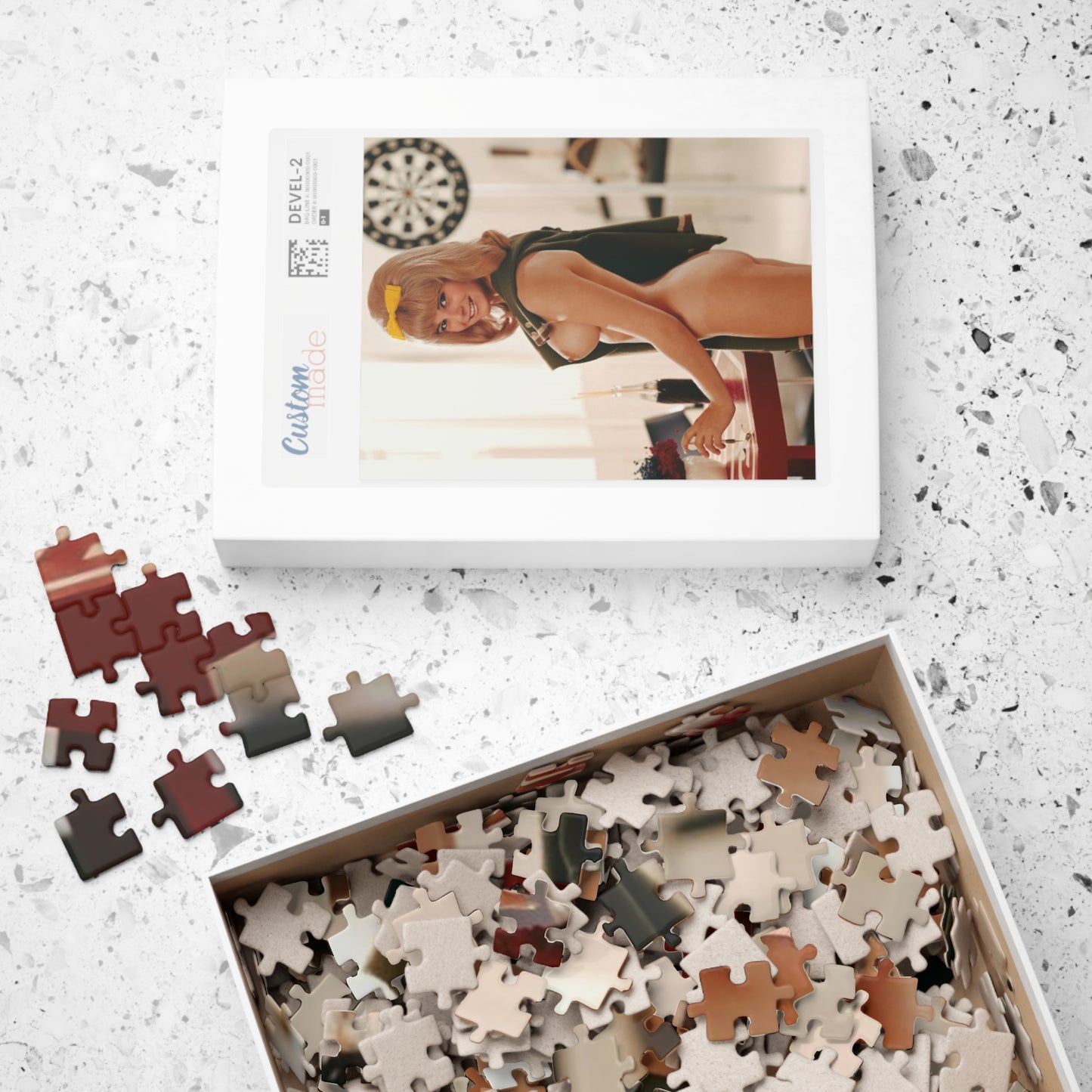 Puzzle (110, 252, 500, 1014-piece) Playboy Playmate August 1967 Dede Lind