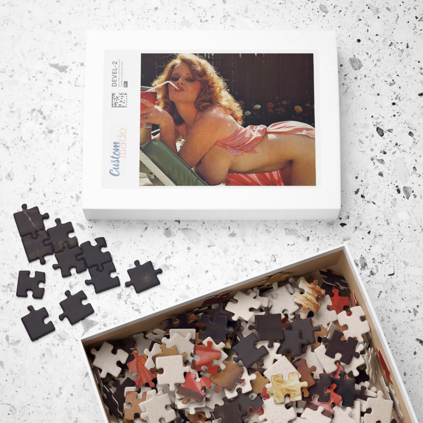 Puzzle (110, 252, 500, 1014-piece) Retro Porn Star Lisa De Leeuw Nude