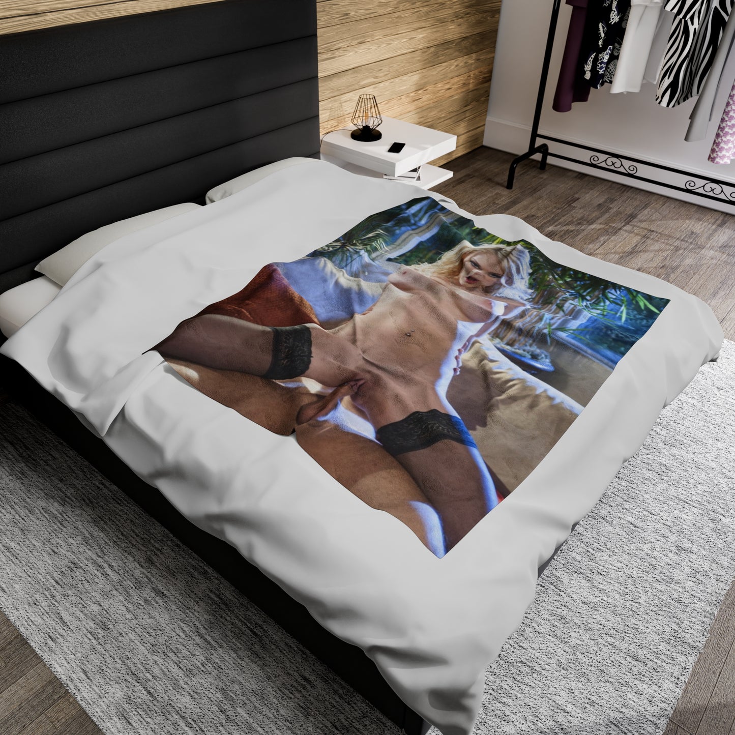 Velveteen Plush Blanket Penthouse Pet June 2009 Kagney Linn Karter