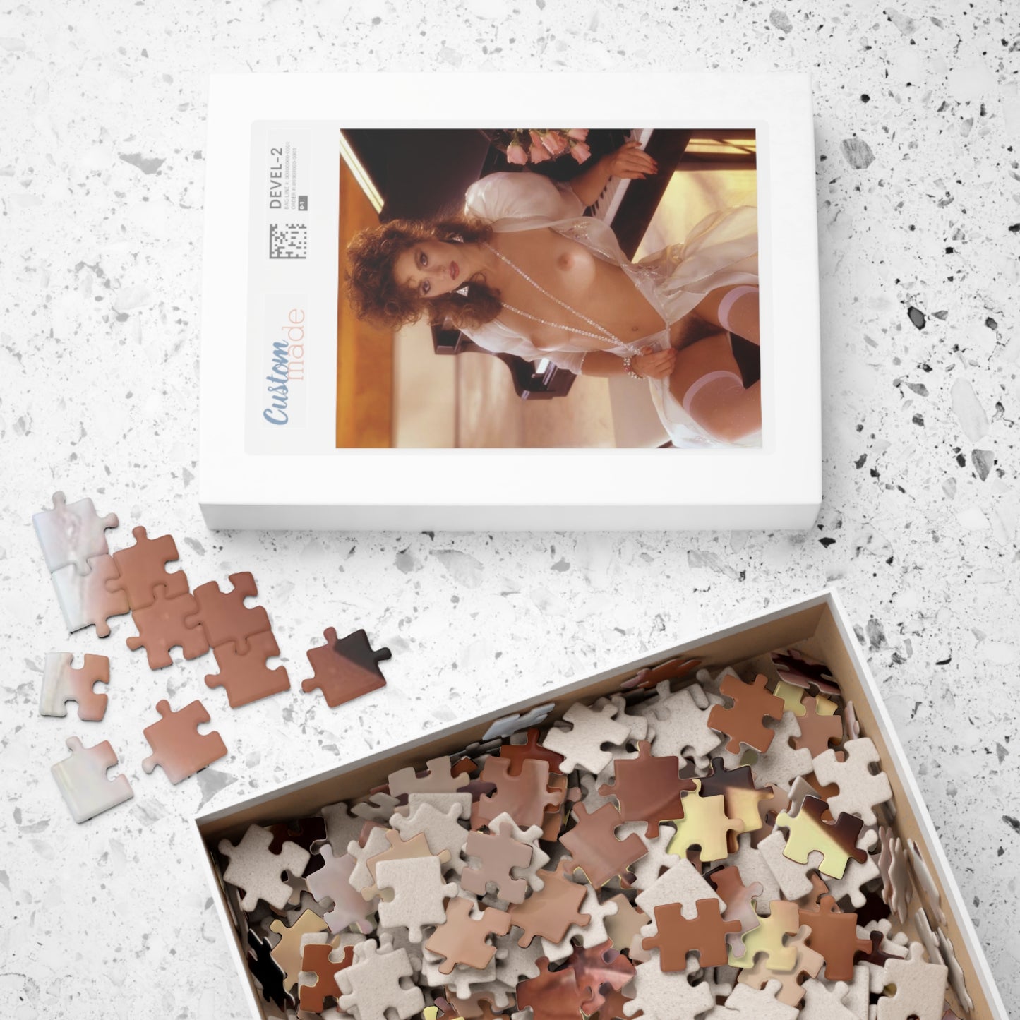 Puzzle (110, 252, 500, 1014-piece) Playboy Playmate January 1986 Sherry Arnett