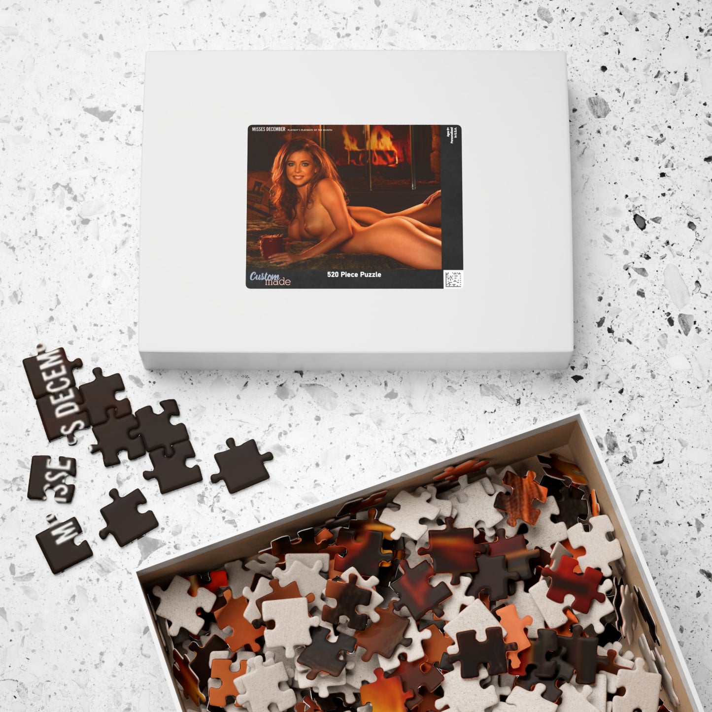 Puzzle 110, 252, 500, 1014-piece Playmate Dec 2008 Jennifer & Nat Campbell #1
