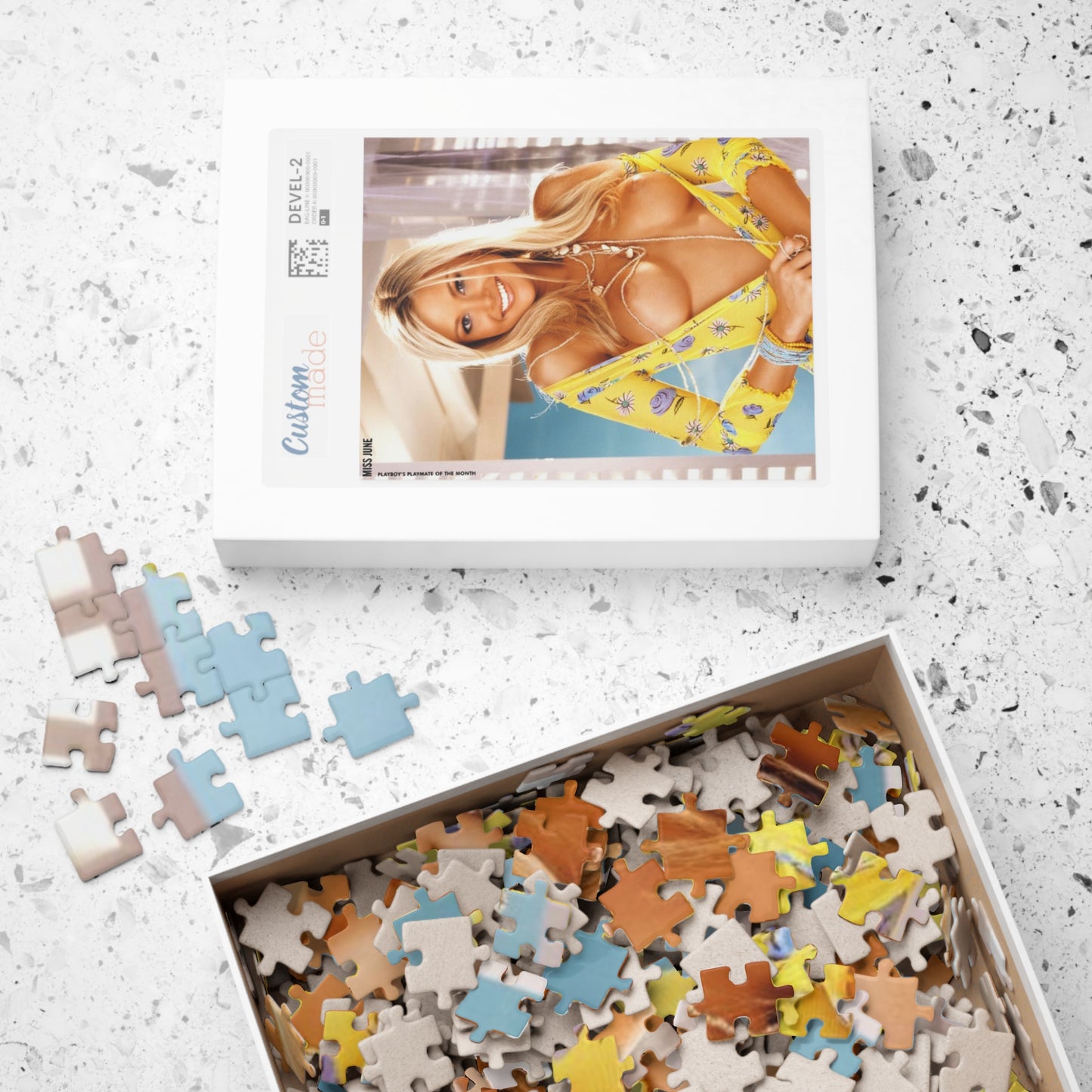 Puzzle (110, 252, 500, 1014-piece) Playmate June 2005 Kara Monaco