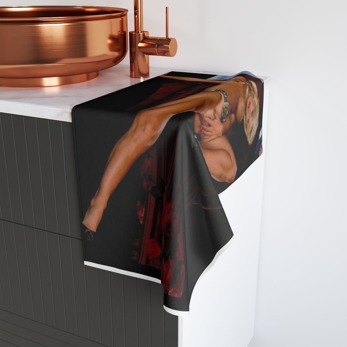 Hand Towel Amber Lynn Nude