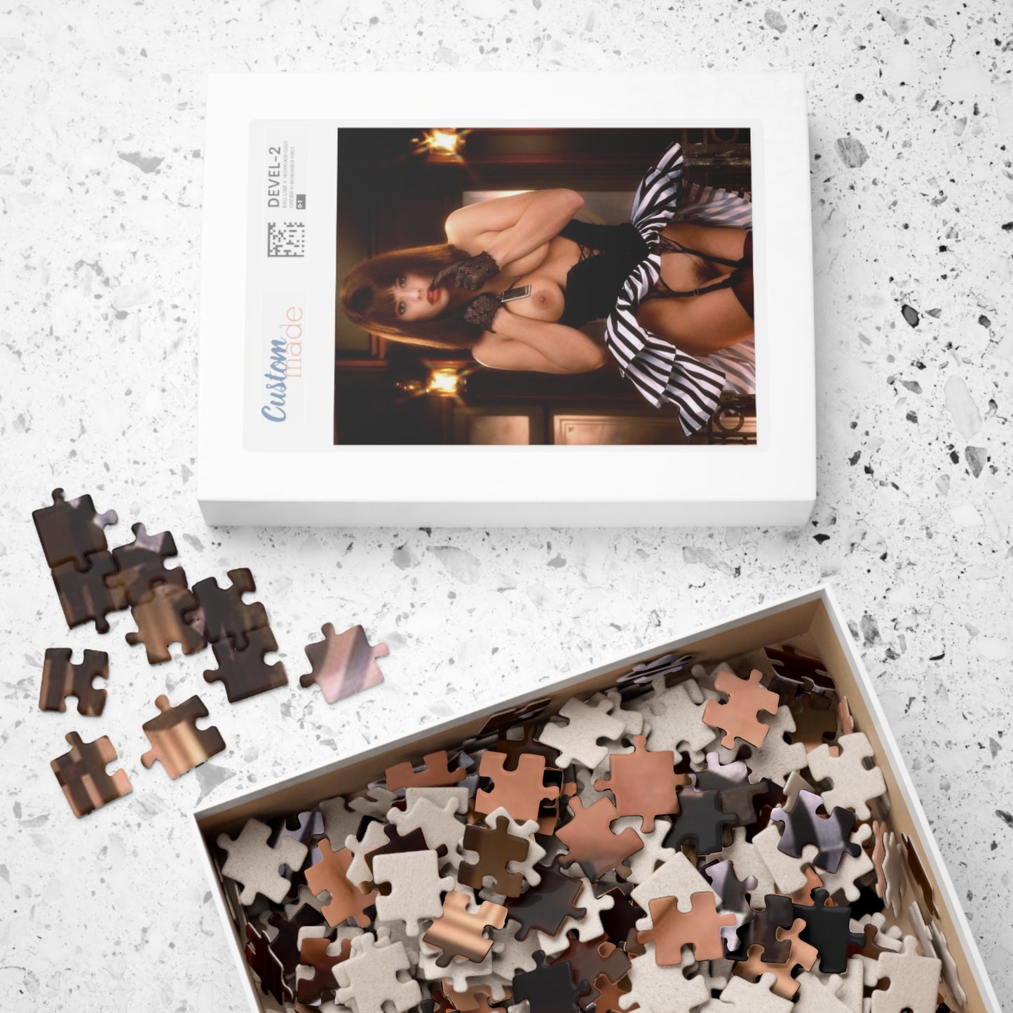 Puzzle (110, 252, 500, 1014-piece) Playboy Playmate October 1990 Brittany York