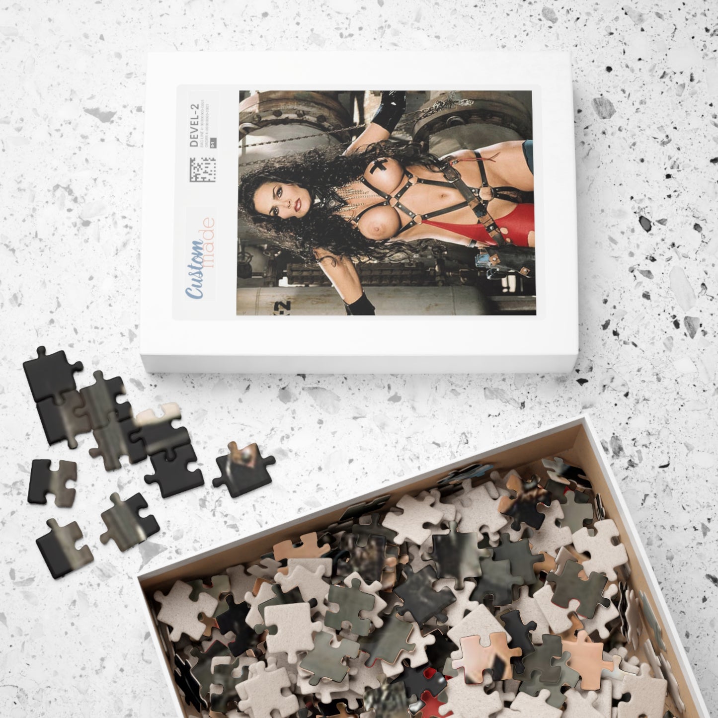 Puzzle (110, 252, 520, 1014-piece) Retro Adult Star Julie Strain