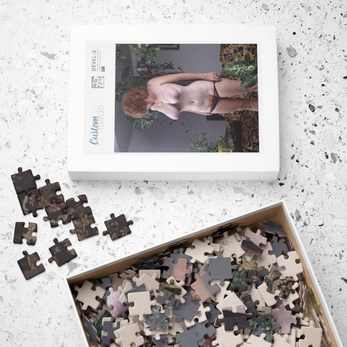 Puzzle (110, 252, 520, 1014-piece) Retro Pornstar Lisa De Leeuw Nude