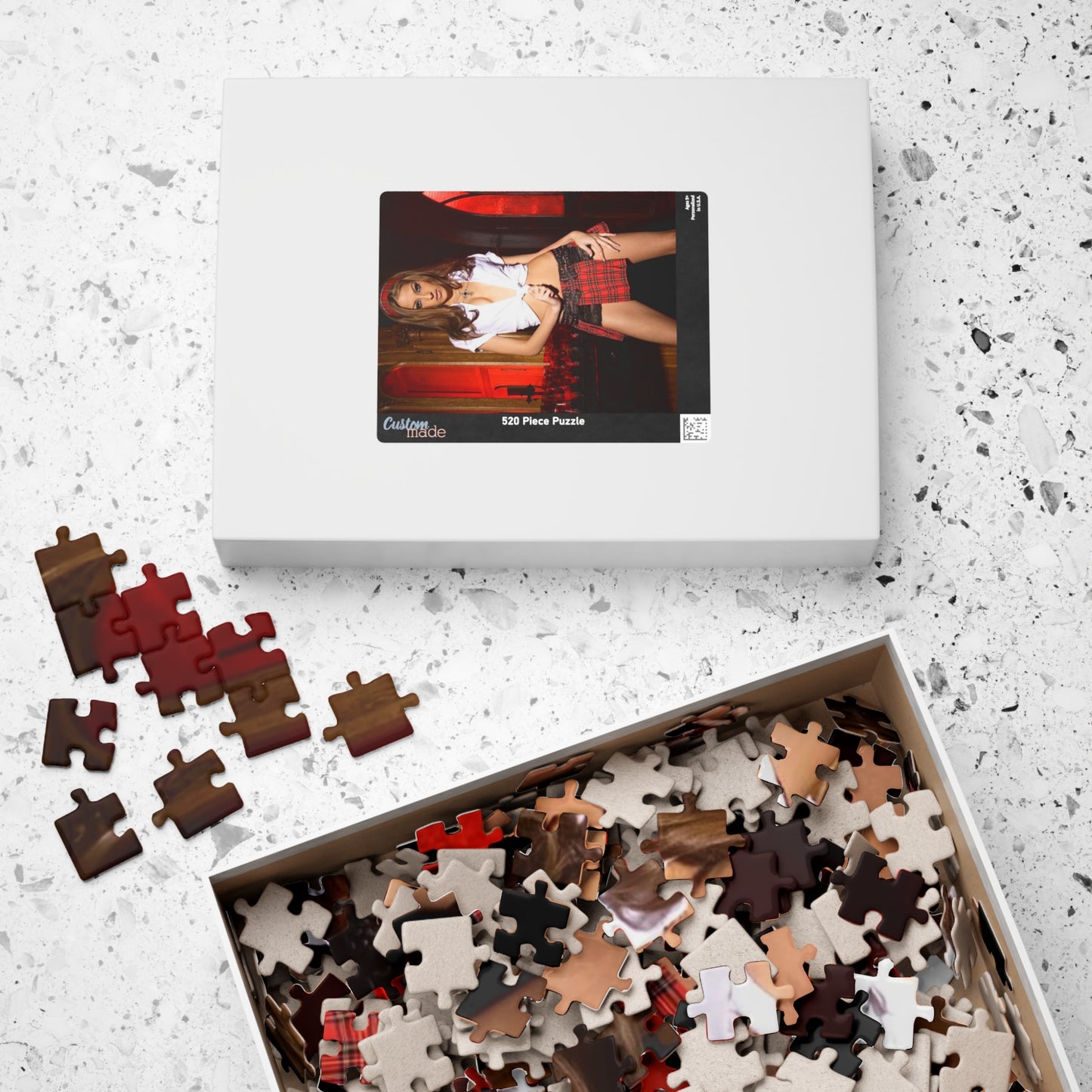 Puzzle (110, 252, 520, 1014-piece) Jenna Haze