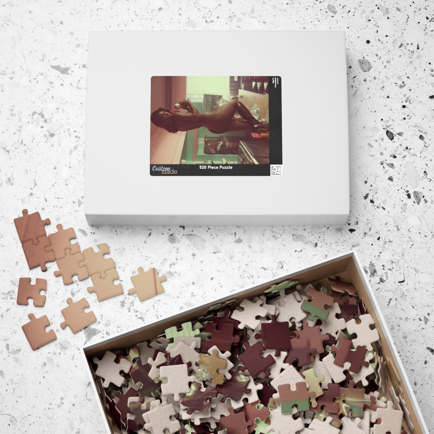 Puzzle (110, 252, 500, 1014-piece) Playboy Playmate December 2018 Jordan Emanuel