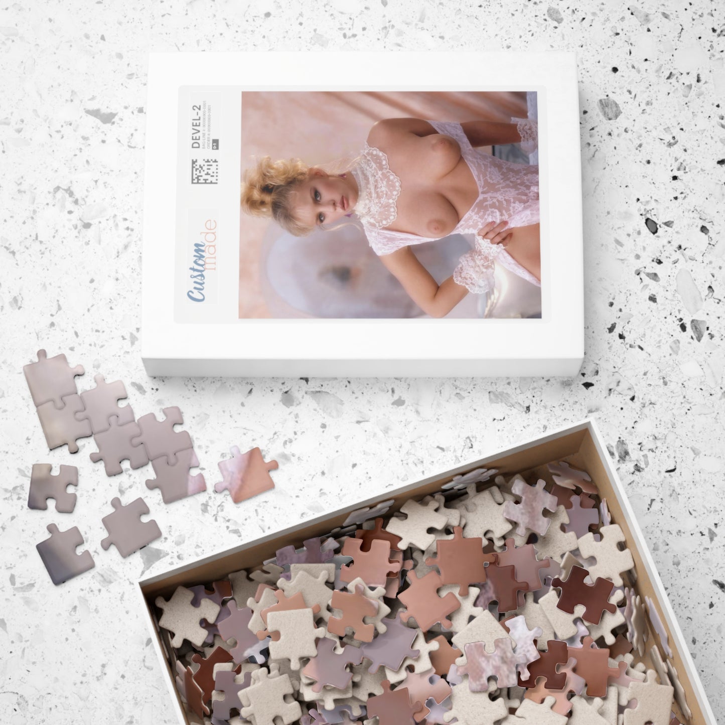 Puzzle (110, 252, 500, 1014-piece) Playboy Playmate Sept 1986 Rebekka Armstrong