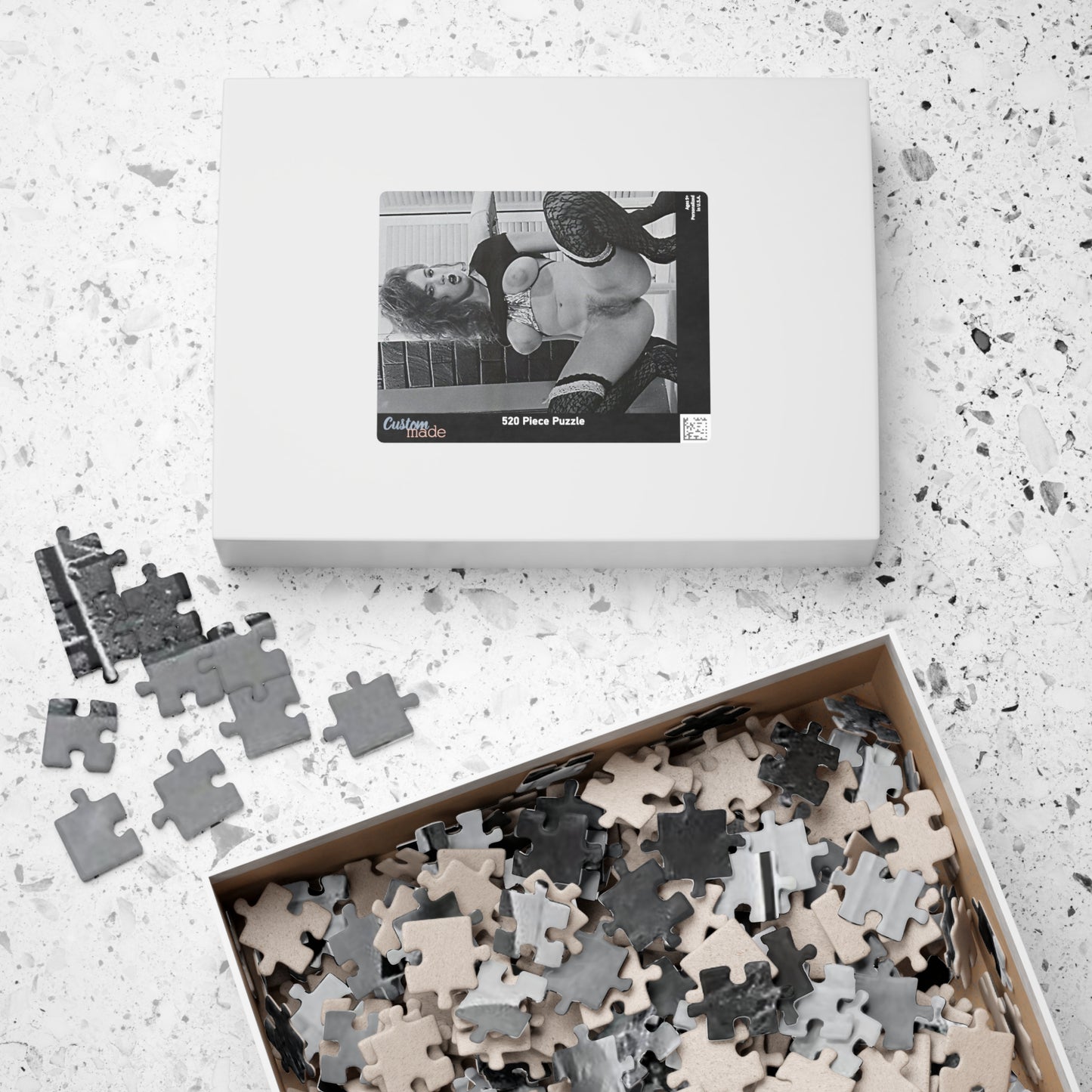 Puzzle (110, 252, 520, 1014-piece) Traci Lords