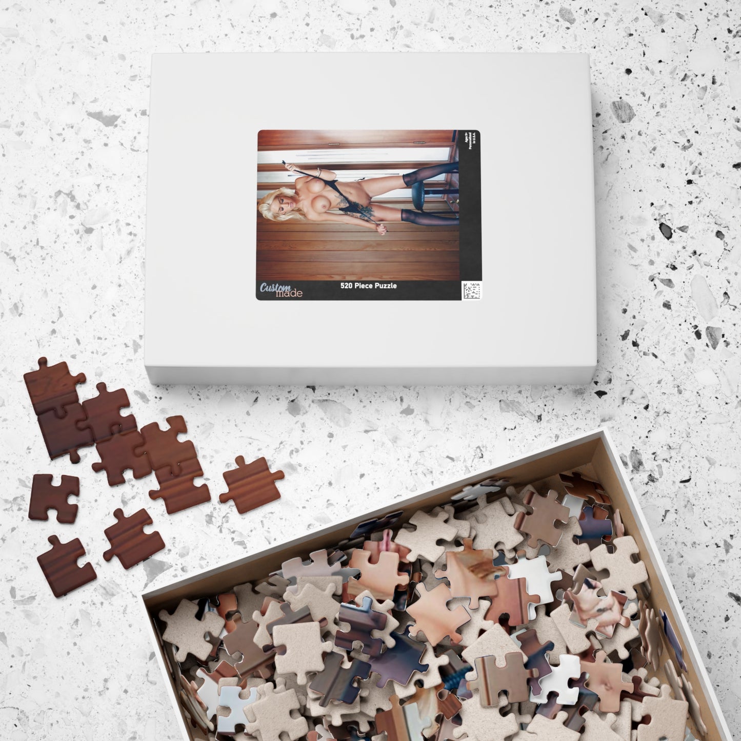 Puzzle (110, 252, 520, 1014-piece) Taylor Seinturier Nude