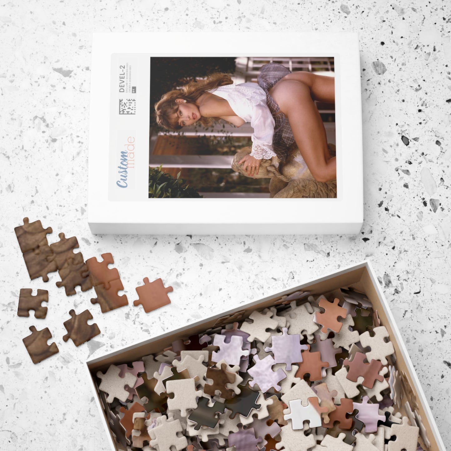 Puzzle (110, 252, 500, 1014-piece) Playboy Playmate June 1990 Bonnie Marino