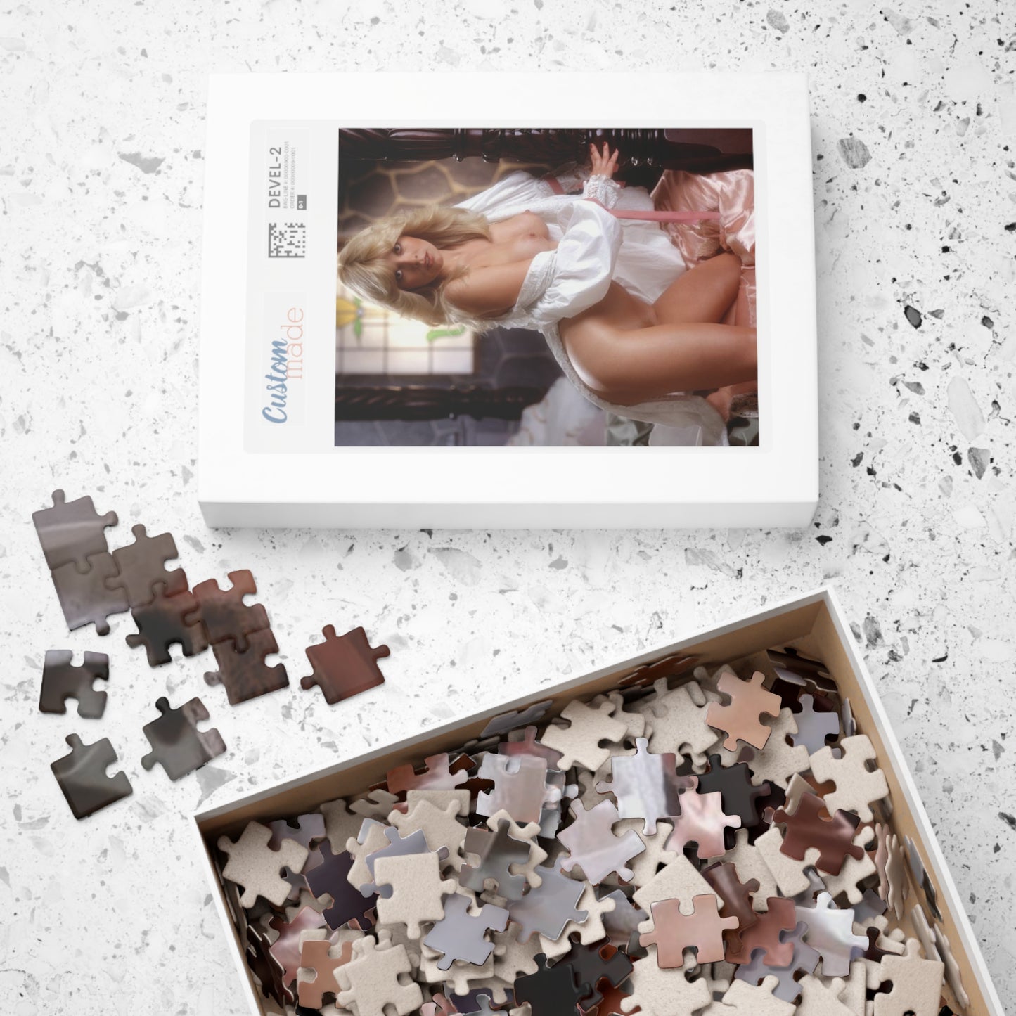 Puzzle (110, 252, 500, 1014-piece) Playboy Playmate February 1978 Janis Schmitt