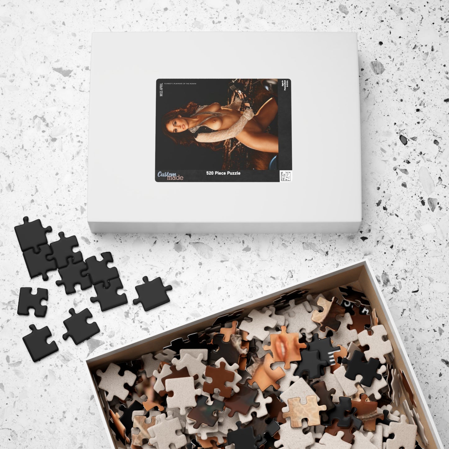 Puzzle (110, 252, 500, 1014-piece) Playmate April 2011 Jaclyn Swedberg