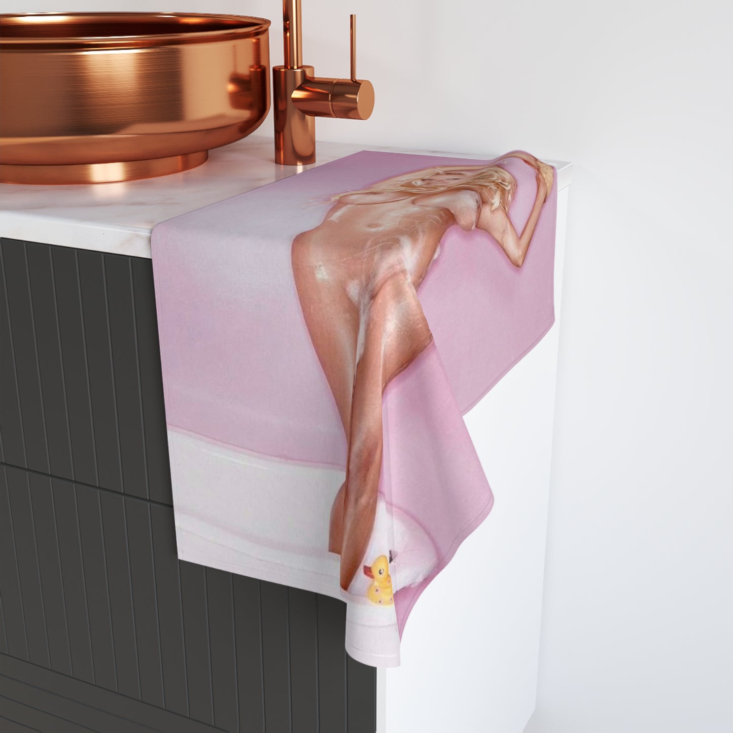 Hand Towel Pamela Nude