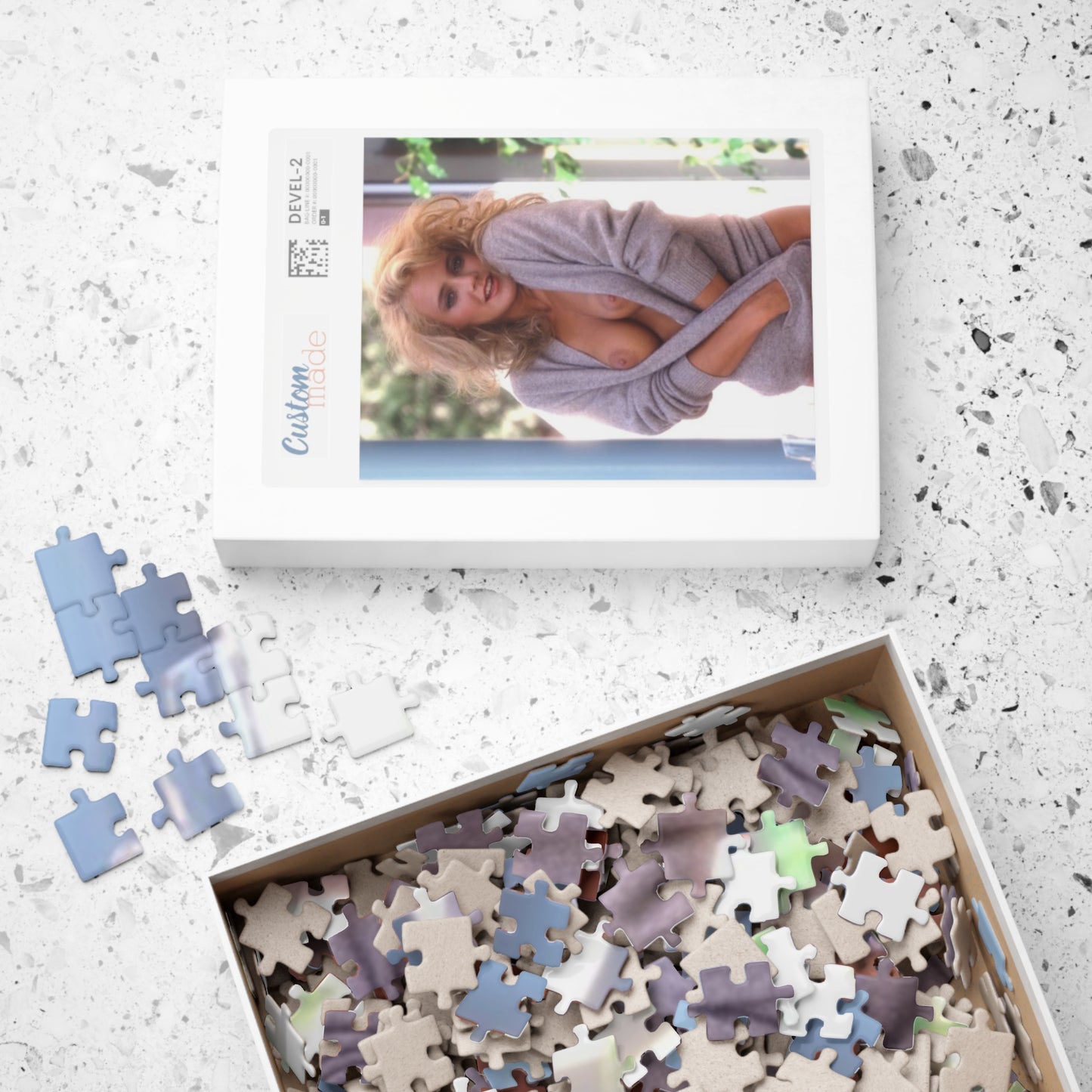 Puzzle (110, 252, 500, 1014-piece) Playboy Playmate Sept 1984 Kimberly Evenson