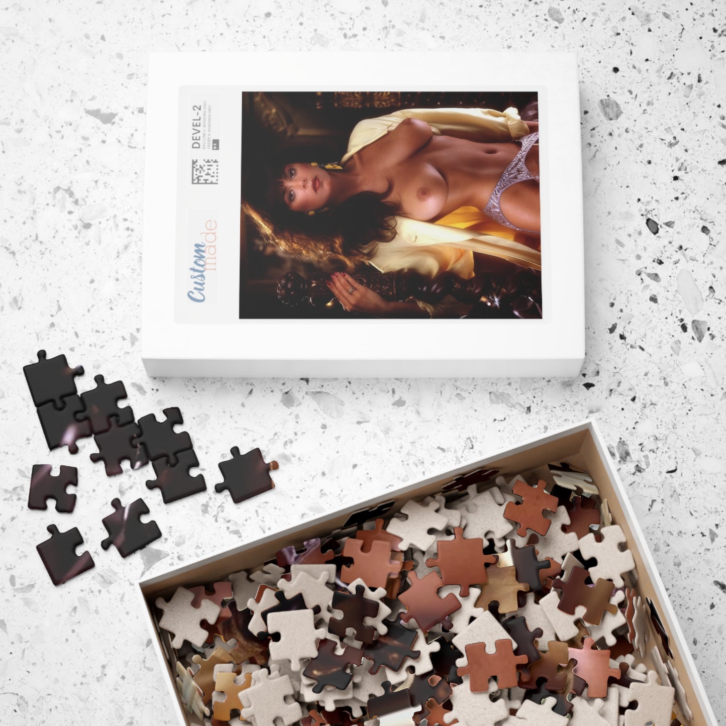 Puzzle (110, 252, 500, 1014-piece) Playboy Playmate June 1989 Tawnni Cable