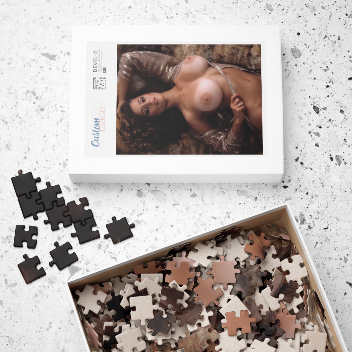 Puzzle (110, 252, 500, 1014-piece) Playboy Playmate January 1981 Karen Price