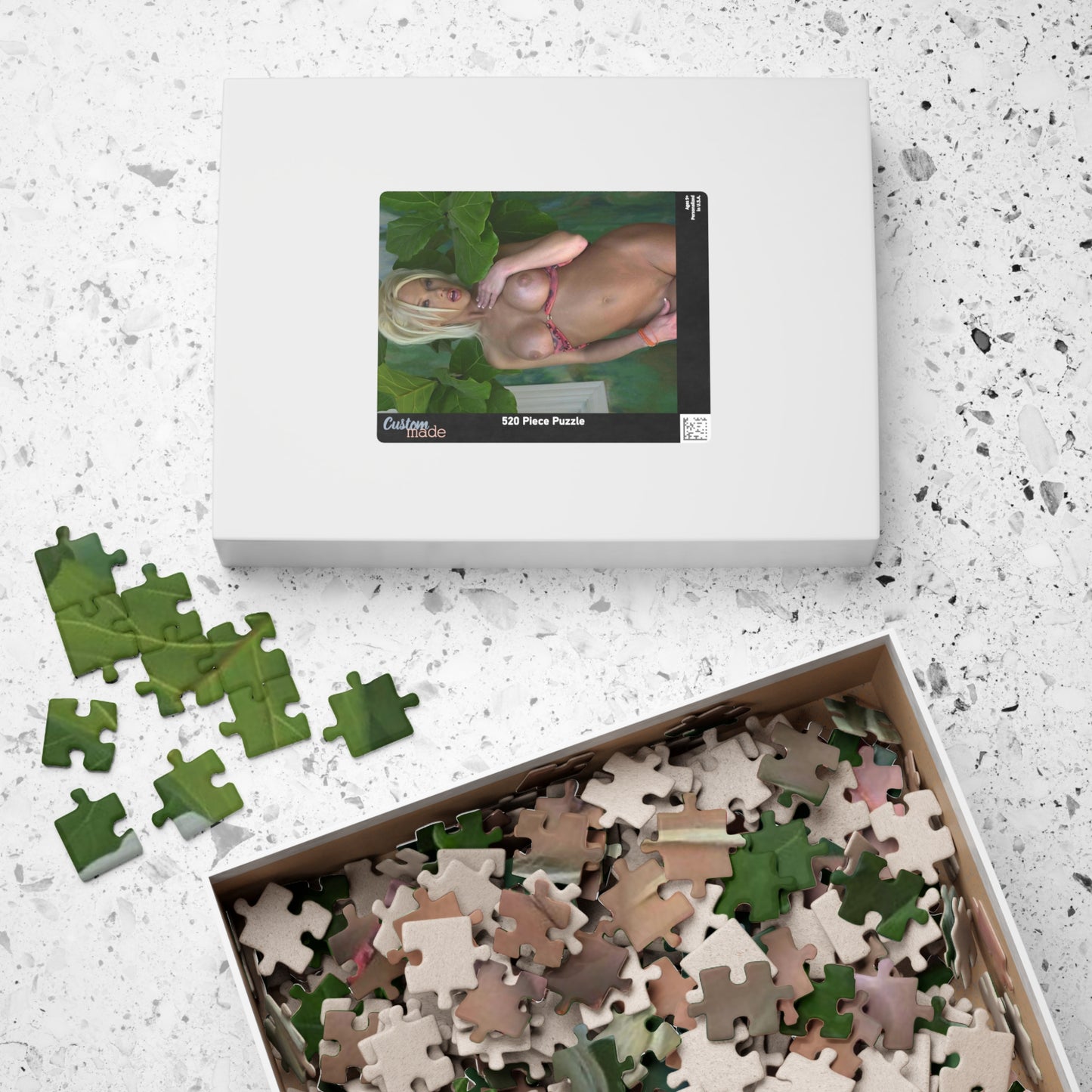 Puzzle (110, 252, 520, 1014-piece) Pornstar Chloe Jones Nude