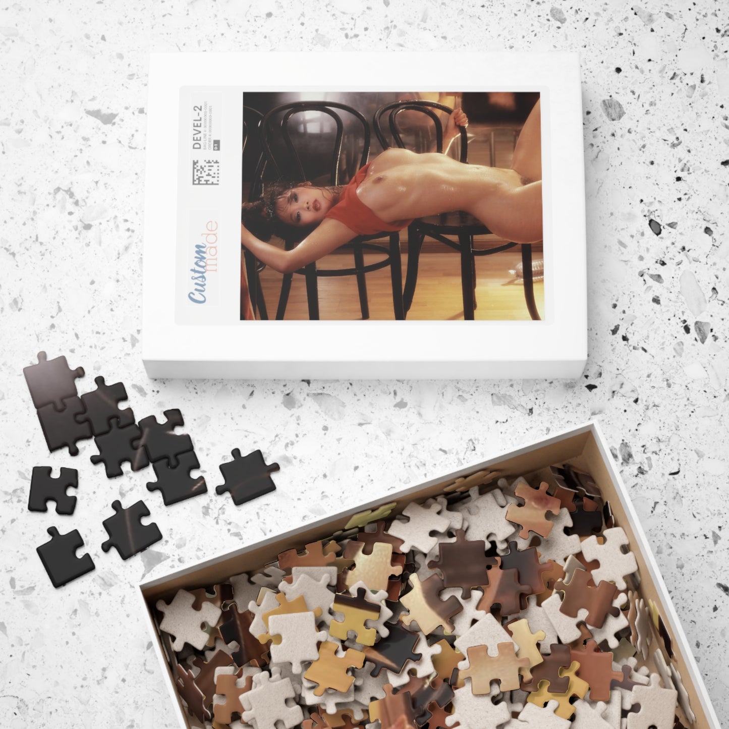 Puzzle (110, 252, 500, 1014-piece) Playboy Playmate May 1988 Diana Lee