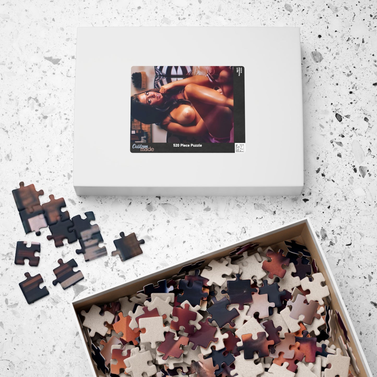 Puzzle (110, 252, 500, 1014-piece) Playboy Playmate Cynthia Myers nude