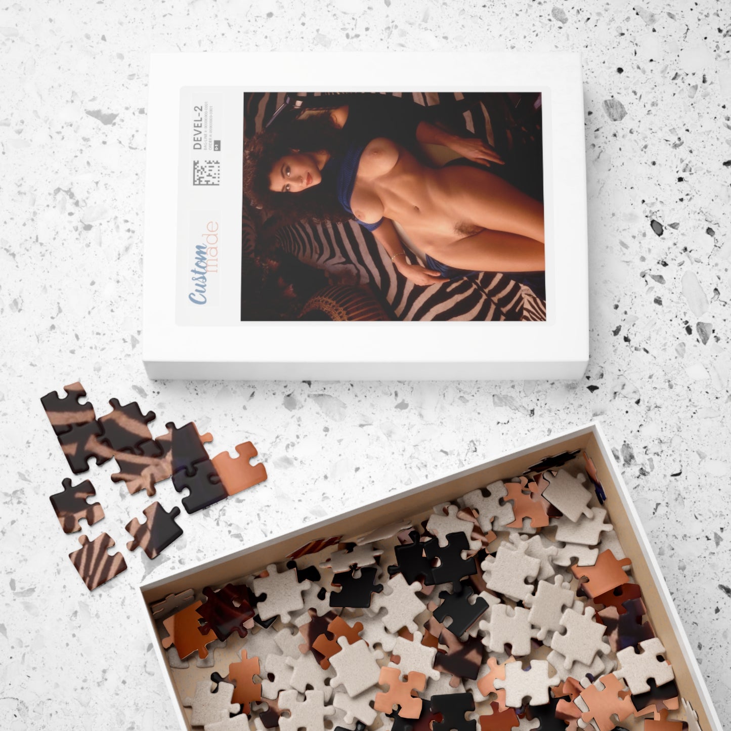 Puzzle (110, 252, 500, 1014-piece) Playboy Playmate Sept 1991 Samantha Dorman