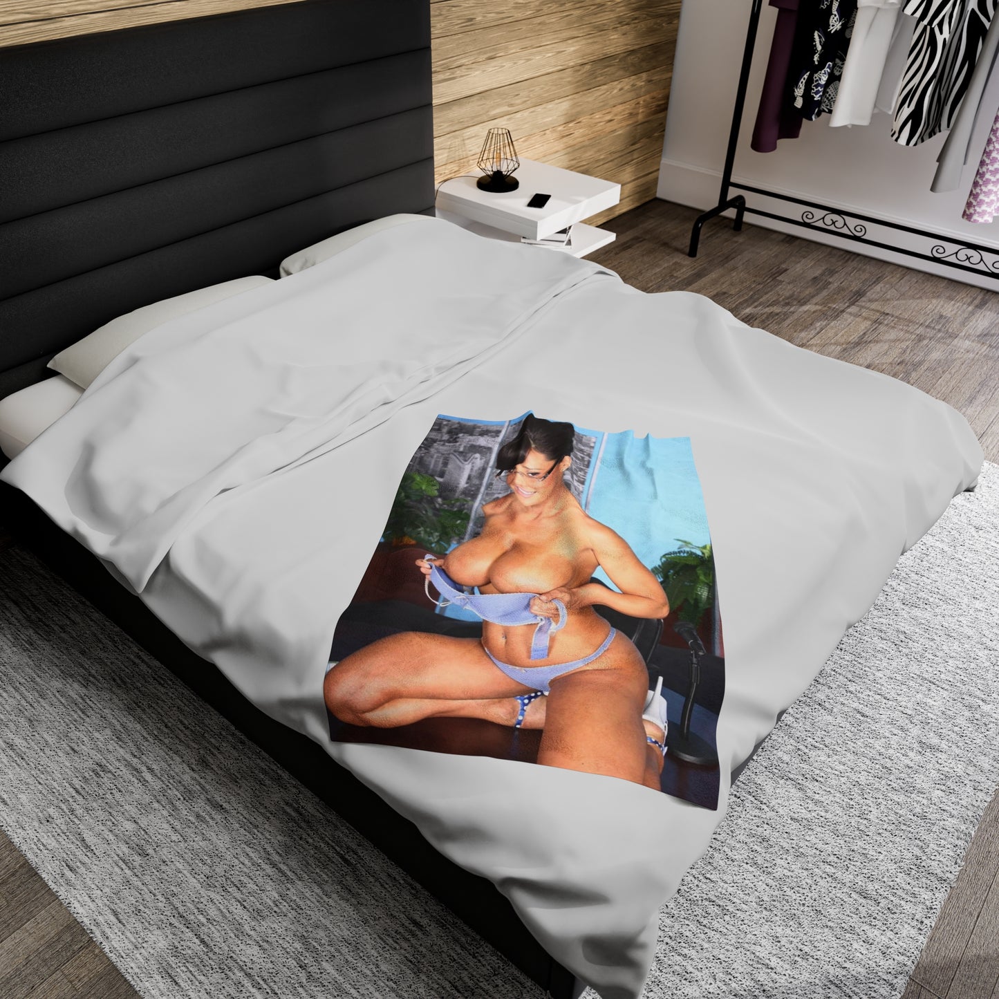 Velveteen Plush Blanket Lisa Ann