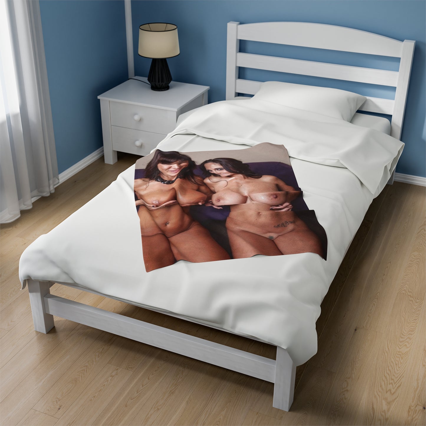 Velveteen Plush Blanket Lisa Ann & Ava Addams Nude