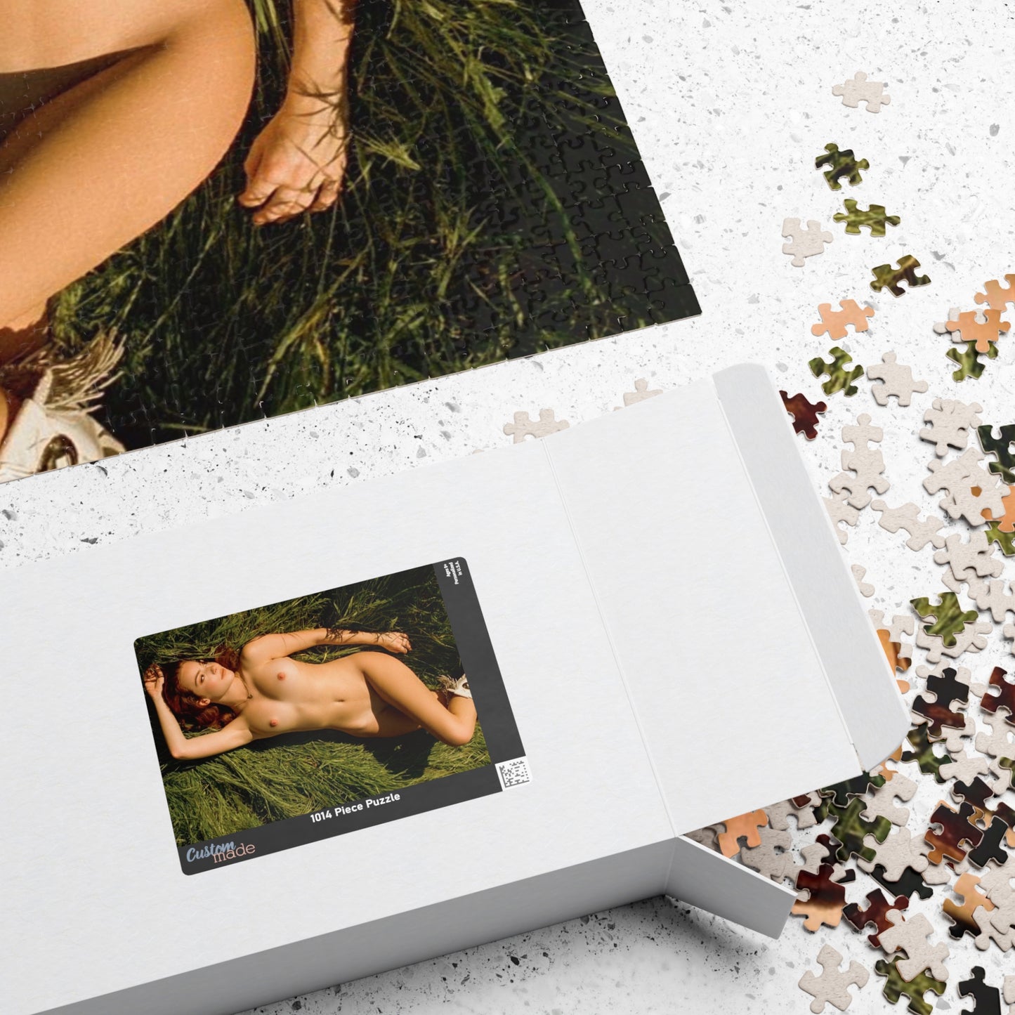 Puzzle (110, 252, 500, 1014-piece) Playboy Playmate September 2019 Sophie O'Neil
