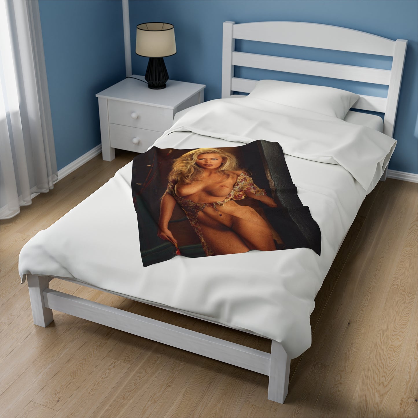 Velveteen Plush Blanket Playboy Playmate July 1995 Heidi Mark