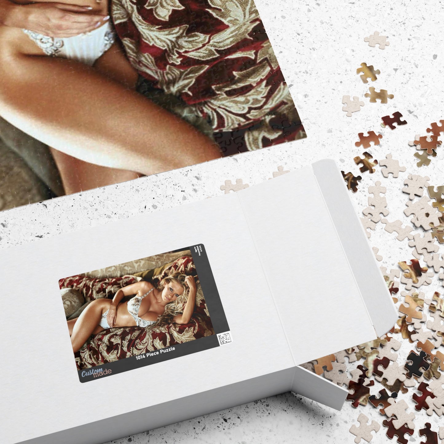 Puzzle (110, 252, 520, 1014-piece) Jenna Jameson
