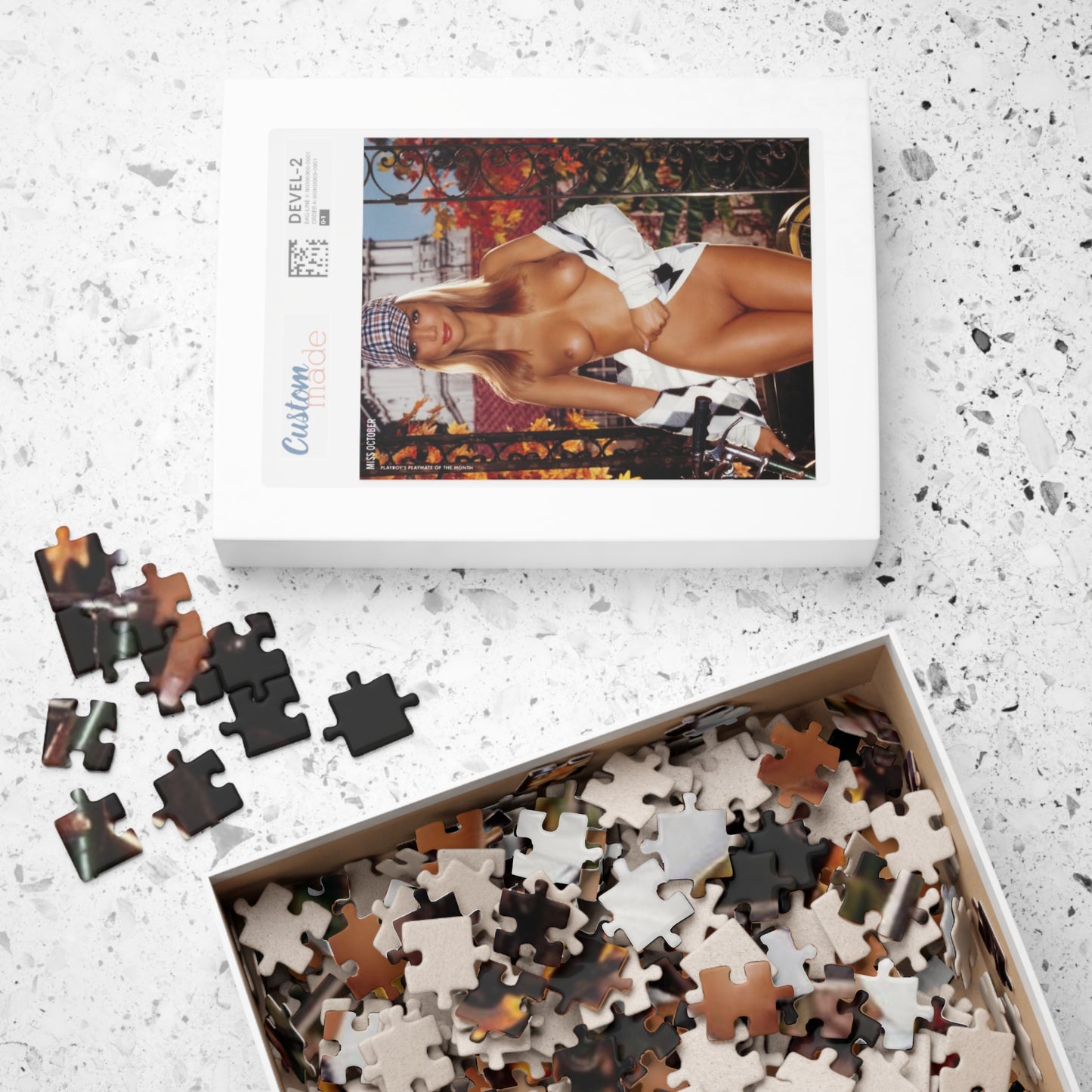 Puzzle (110, 252, 500, 1014-piece) Playmate October 2004 Kimberly Holland