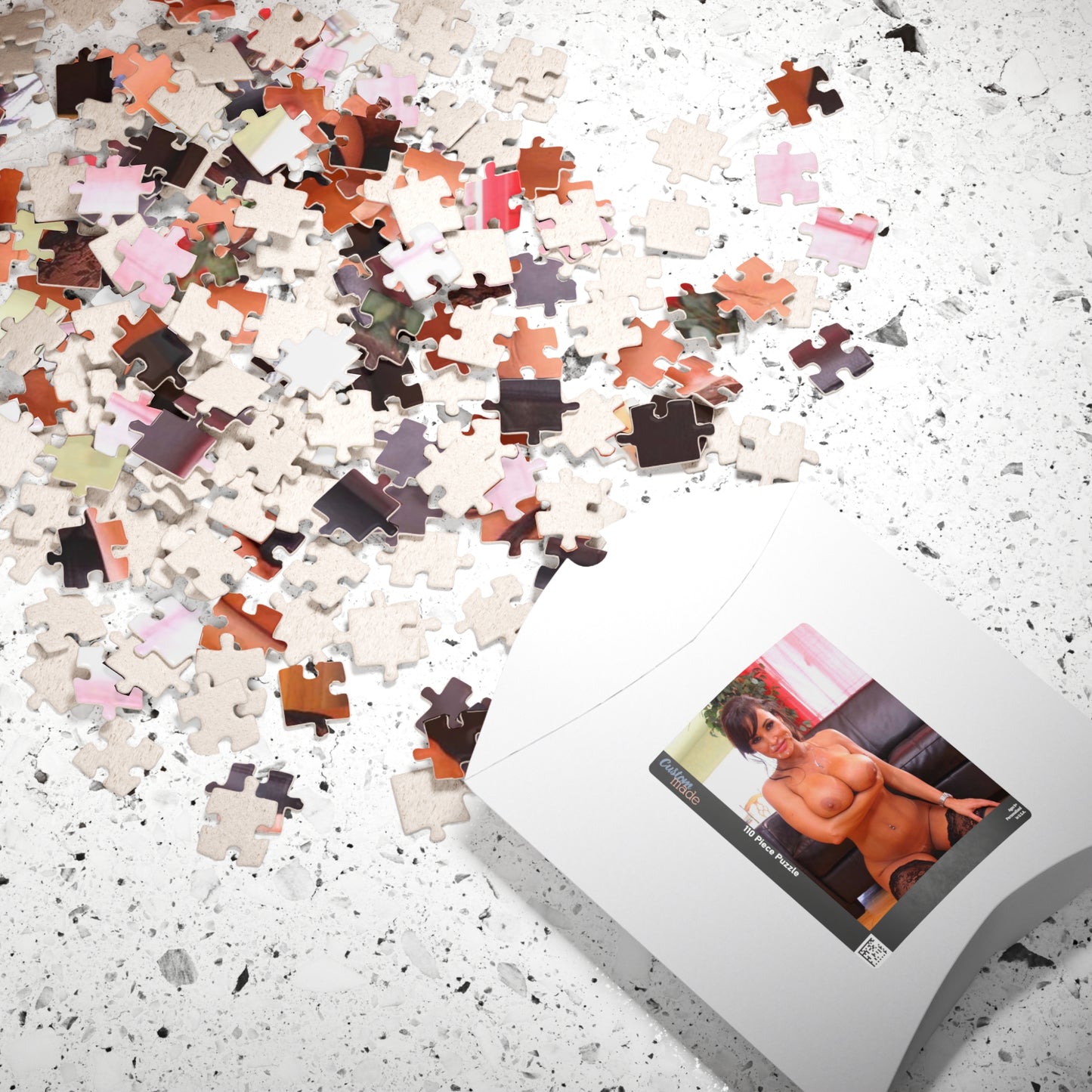 Puzzle (110, 252, 500, 1014-piece) Pornstar Lisa Ann Nude
