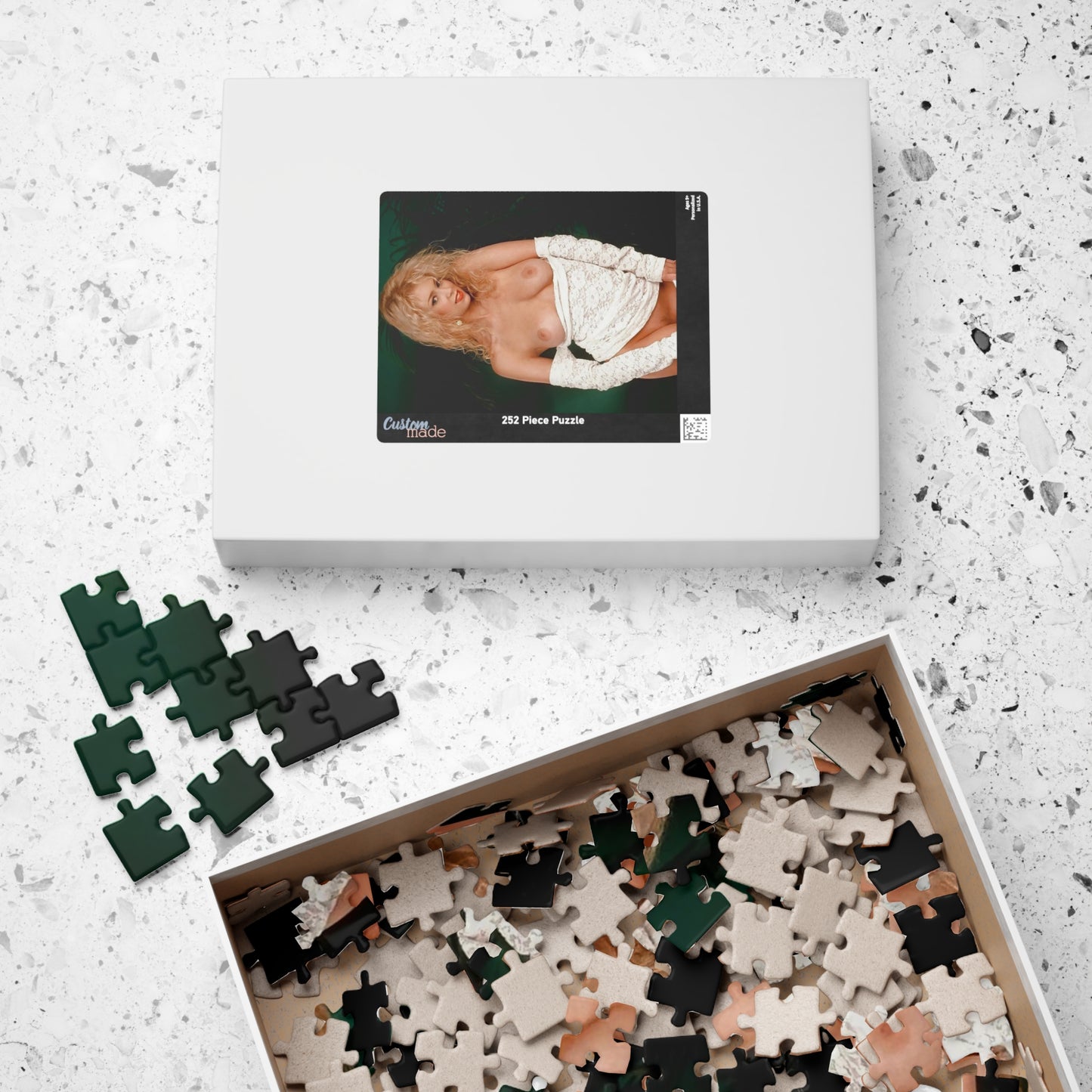 Puzzle (110, 252, 520, 1014-piece) Jenna Jameson Nude