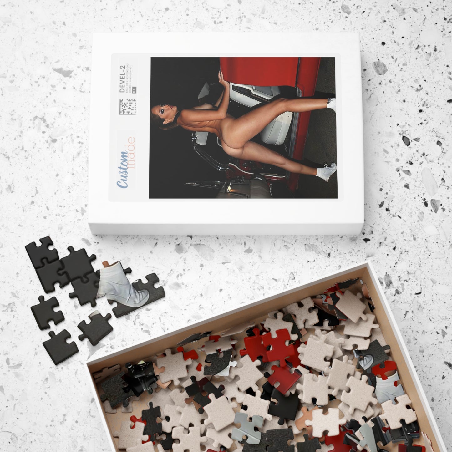 Puzzle (110, 252, 500, 1014-piece) Pornstar Jenna Haze Nude