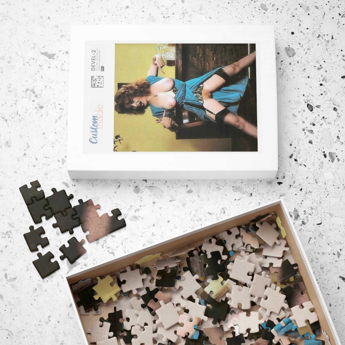 Puzzle (110, 252, 520, 1014-piece) Retro Pornstar Lisa De Leeuw Nude