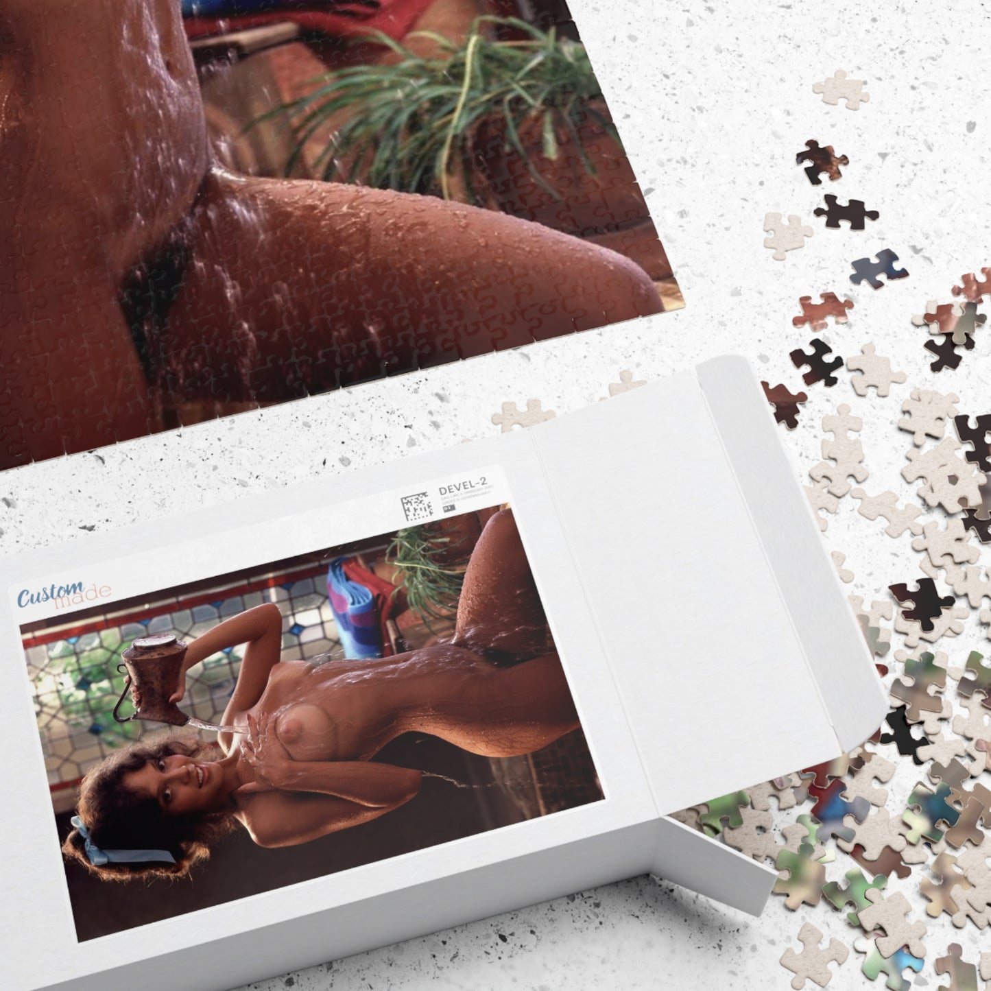 Puzzle (110, 252, 500, 1014-piece) Playboy Playmate June 1979 Louann Fernald
