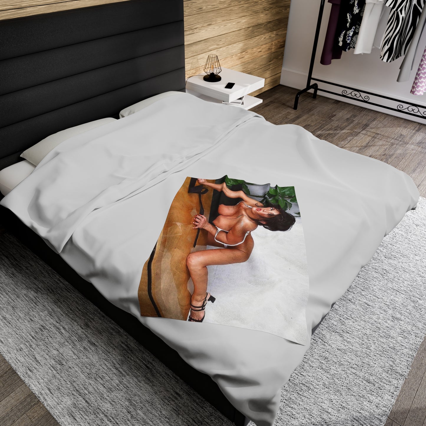 Velveteen Plush Blanket Retro Pornstar Holly Body Nude