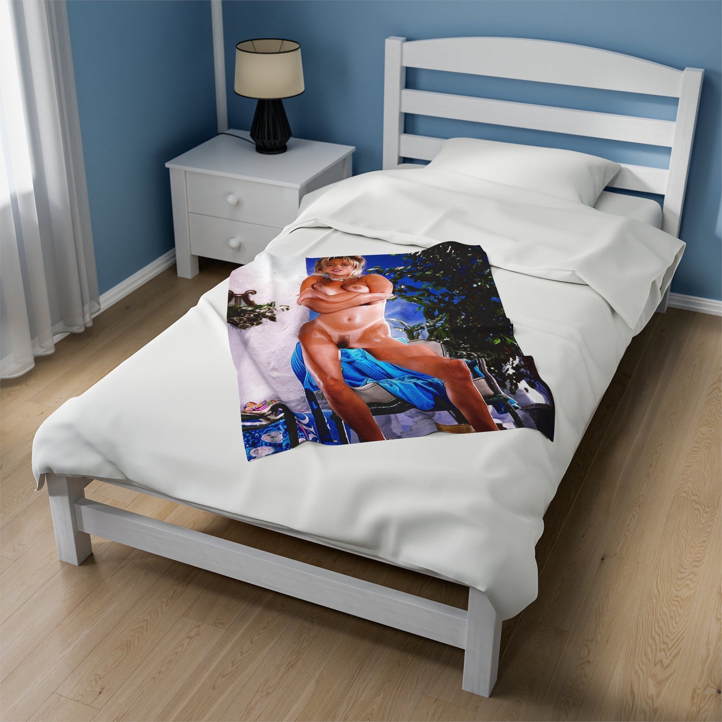 Velveteen Plush Blanket Pornstar Racquel Darrian Nude