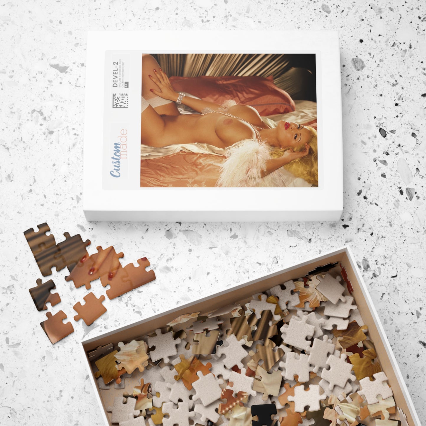 Puzzle (110, 252, 500, 1014-piece) Playboy Anna Nicole Smith Nude #4