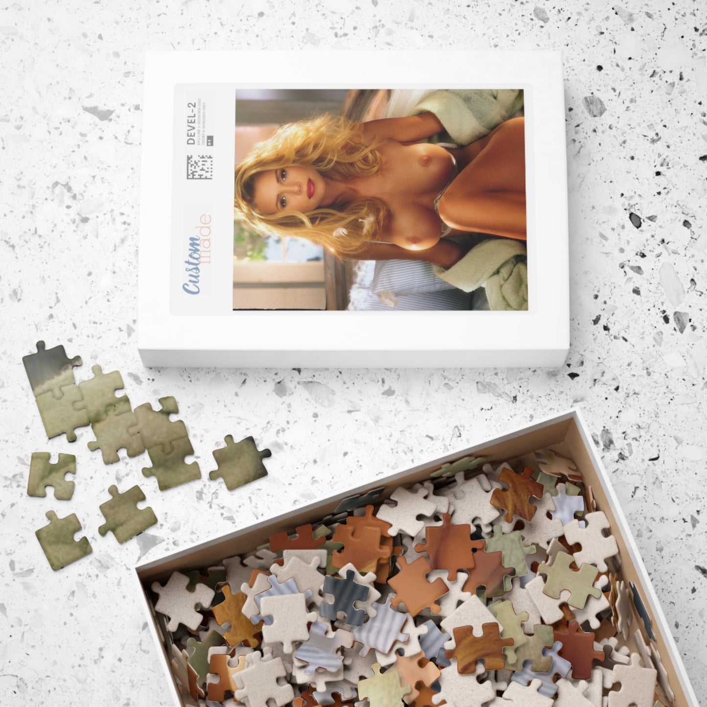 Puzzle (110, 252, 500, 1014-piece) Playboy Playmate Jan 1994 Anna-marie Goddard