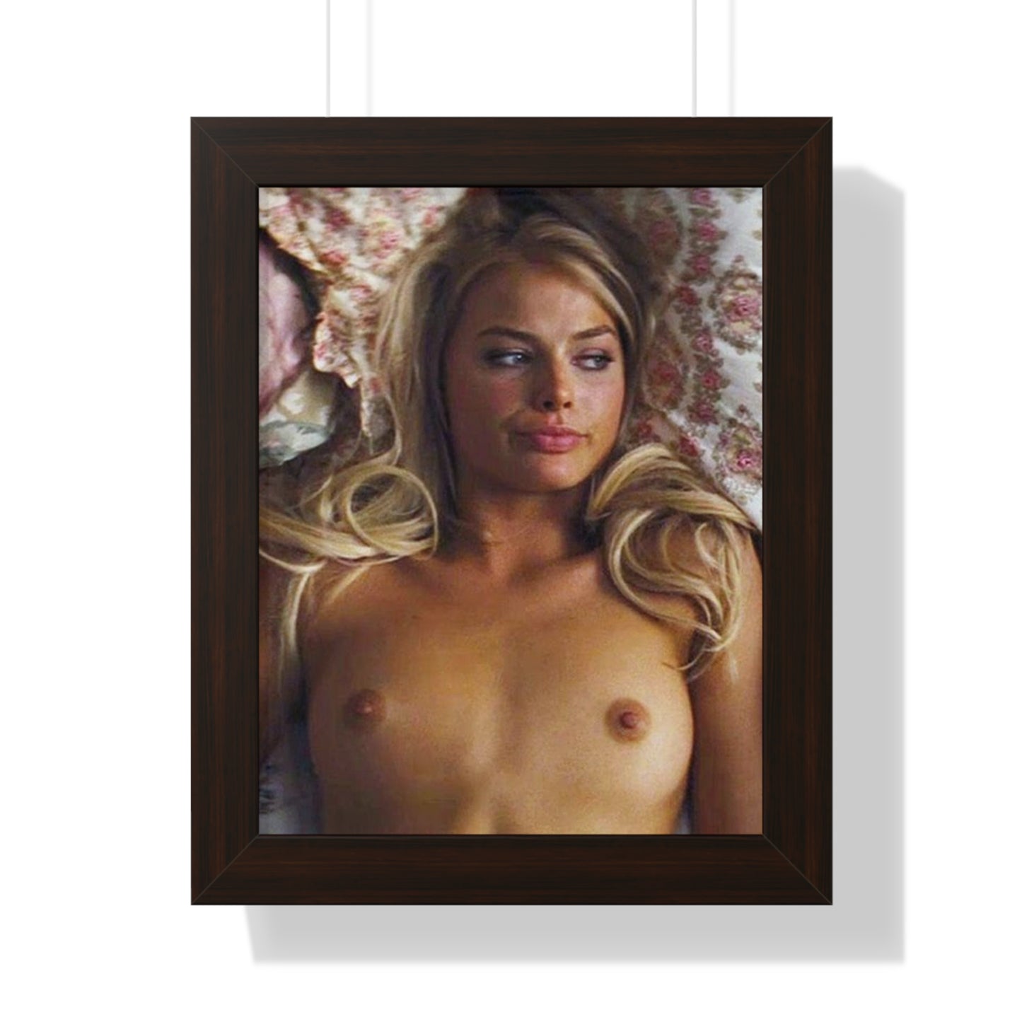 Framed Vertical Poster Margot Robbie Nude Wolf of Wallstreet