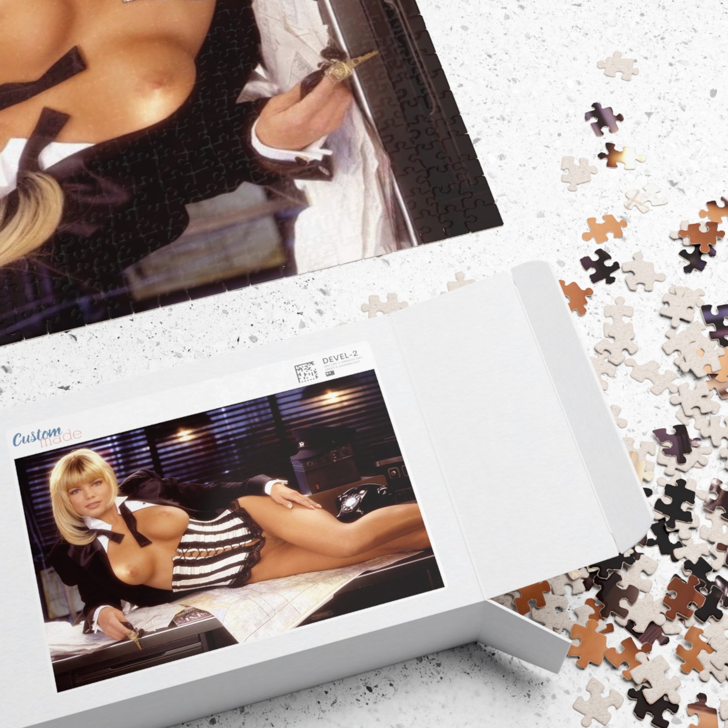 Puzzle (110, 252, 500, 1014-piece) Playboy Playmate Sept 1995 Donna D'errico