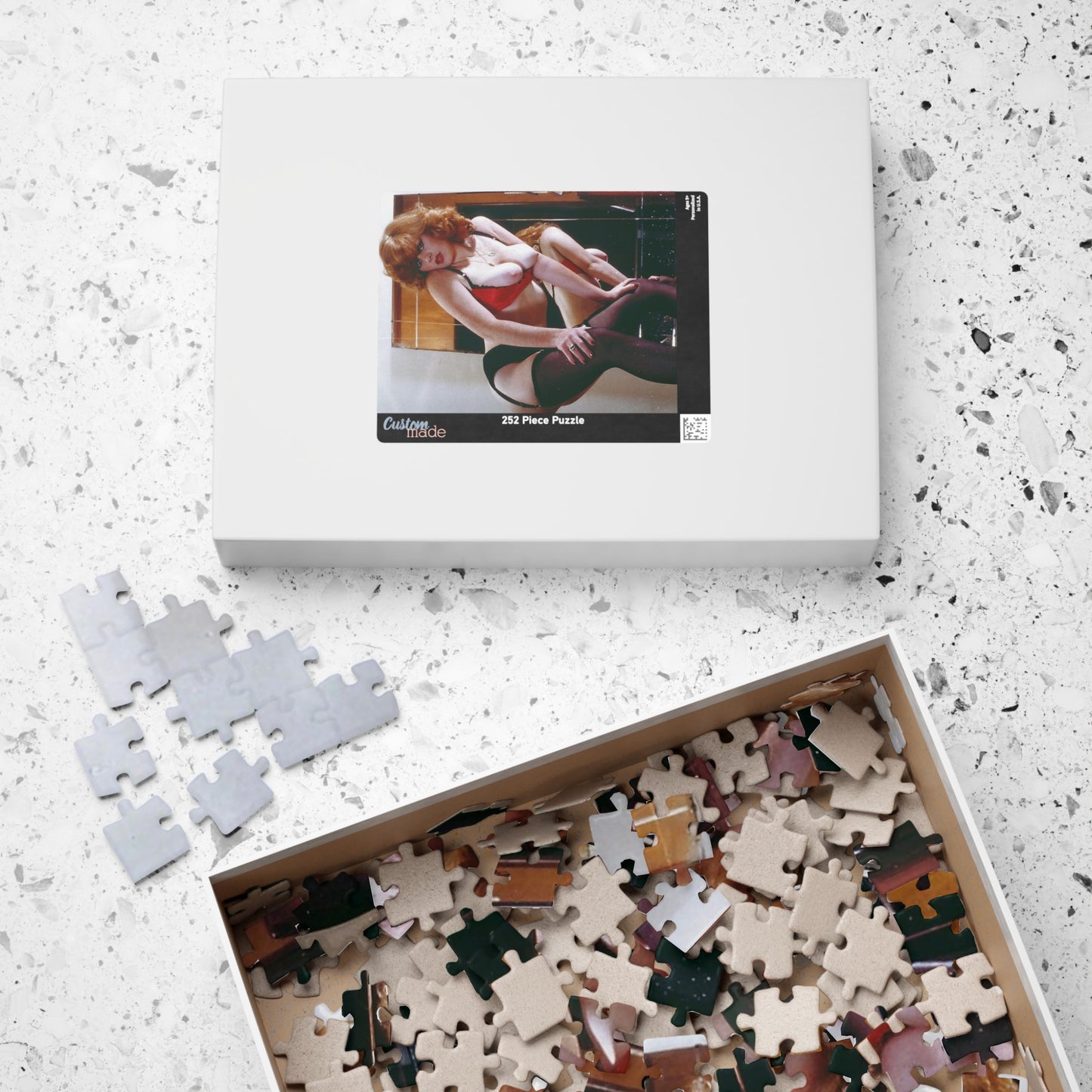 Puzzle (110, 252, 520, 1014-piece) Retro Pornstar Lisa De Leeuw Nude