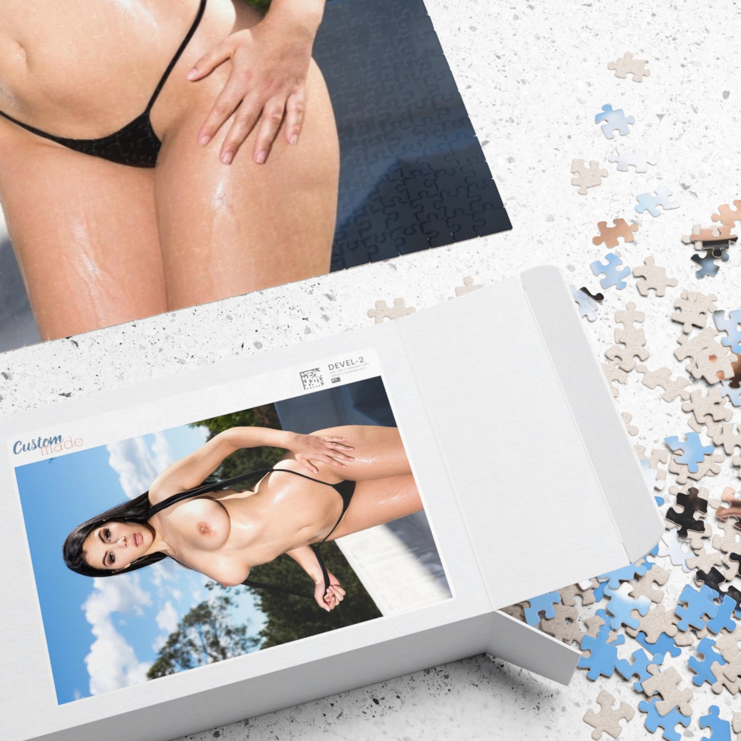 Puzzle (110, 252, 520, 1014-piece) Pornstar Valentina Nappi Nude